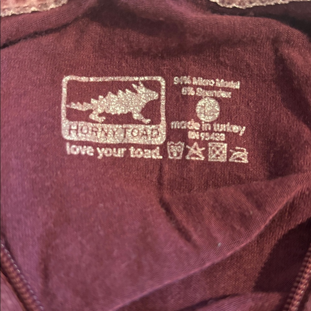 Horny Toad Women's Lightweight Hooded 1/4 Zip Maroon Long Sleeve Shirt - Large - Picture 5 of 5